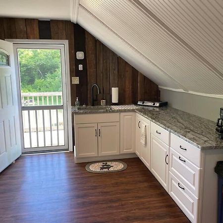 Eden Farm: Private Studio Minutes From Salisbury Екстер'єр фото